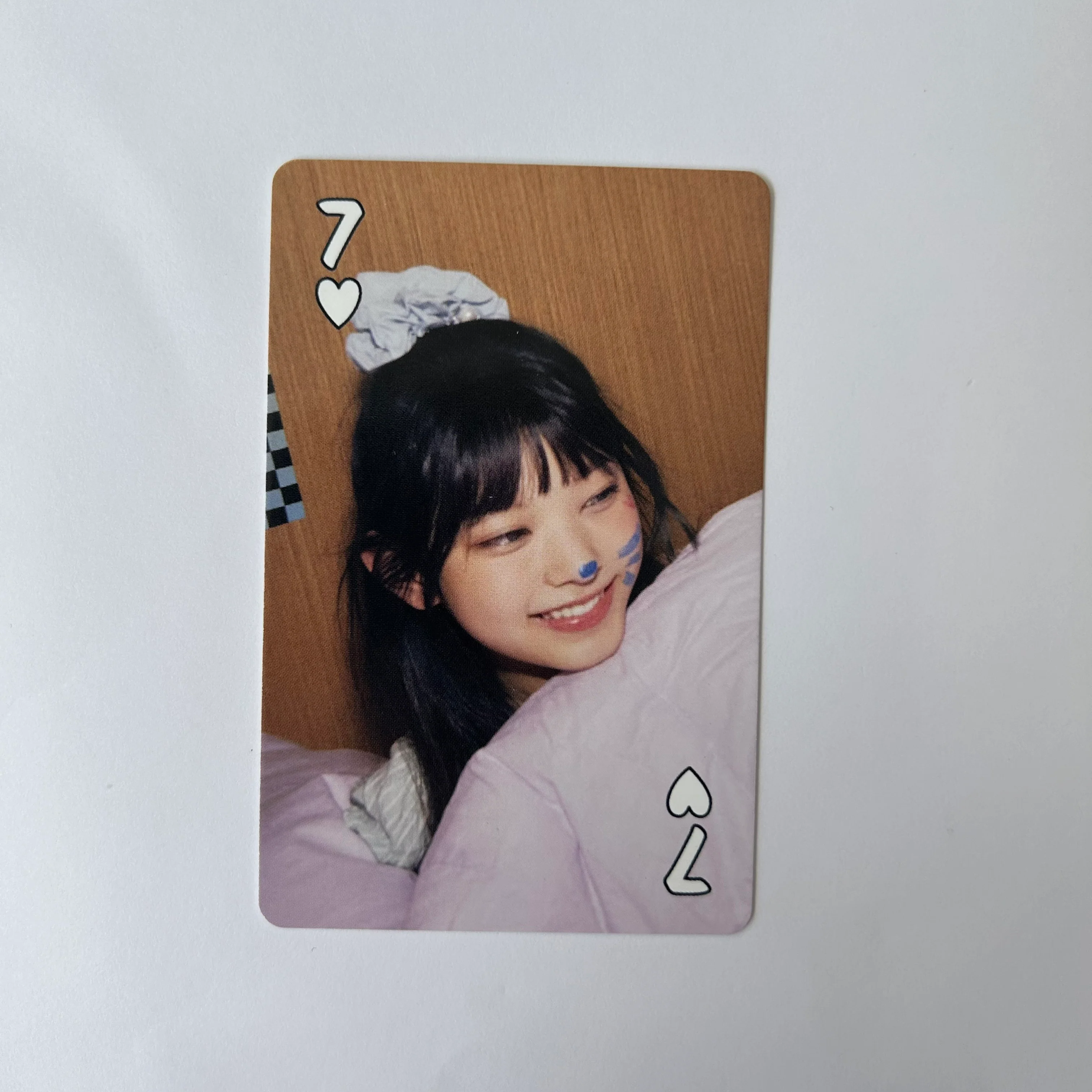NEWJEANS - Seasons Greetings 2023 Photocards - Image 9