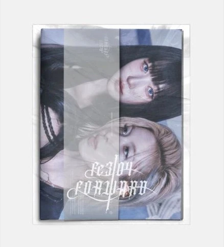 NMIXX - [Fe3O4: FORWARD] Photobook Ver - Image 3