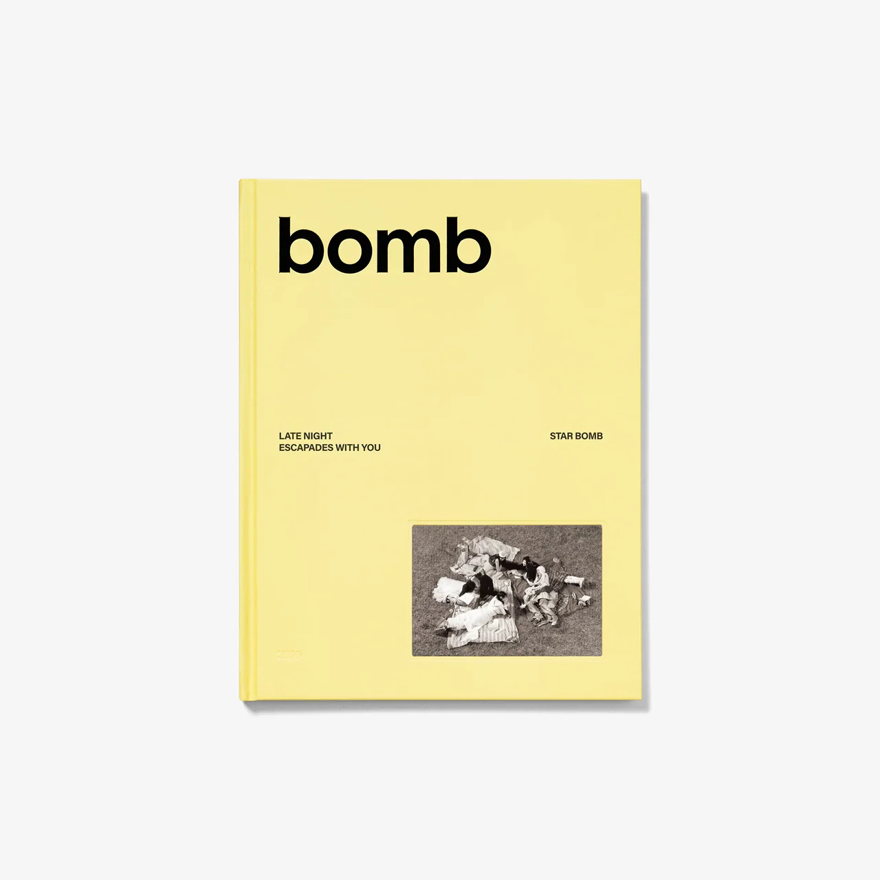 ILLIT - Bomb (Photobook Ver.) - Image 4