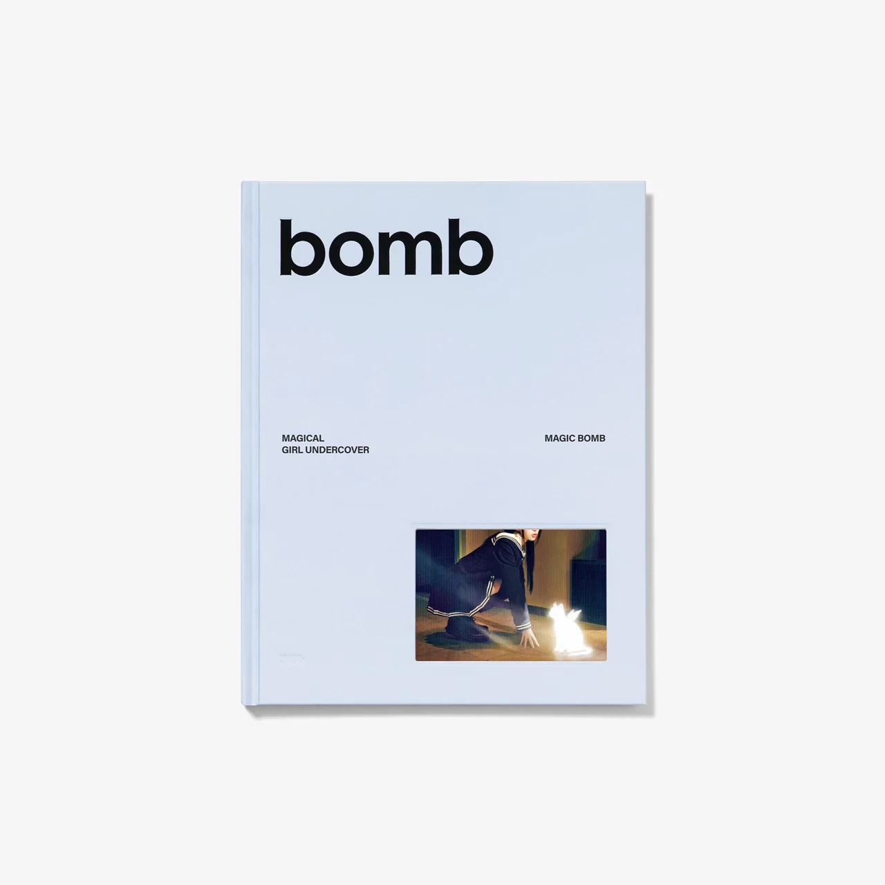 ILLIT - Bomb (Photobook Ver.) - Image 5