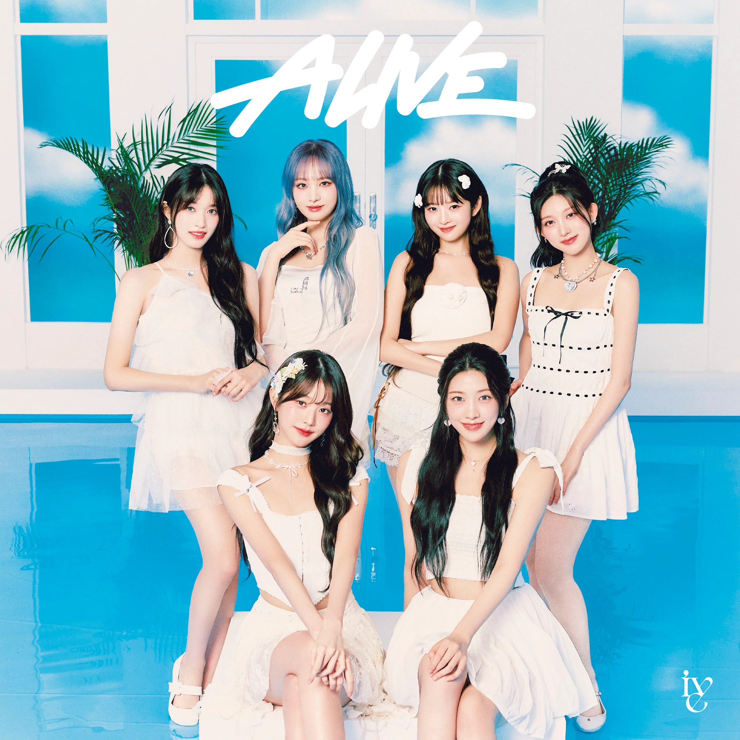 IVE - ALIVE [Japanese Album] - Image 7