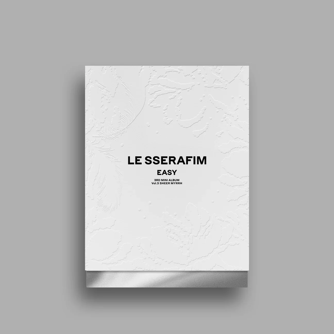 LE SSERAFIM - EASY (Photobook Ver) - Image 3