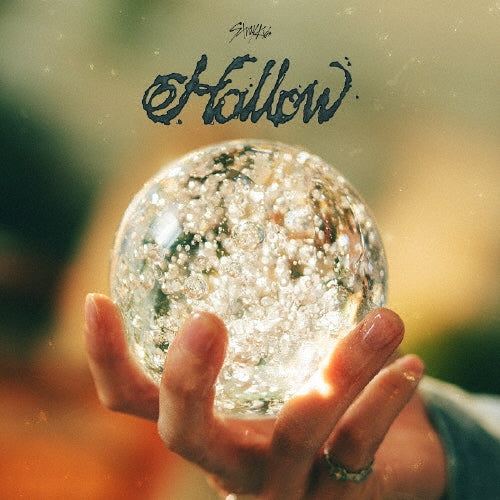 Stray Kids - HOLLOW [Japanese Album]