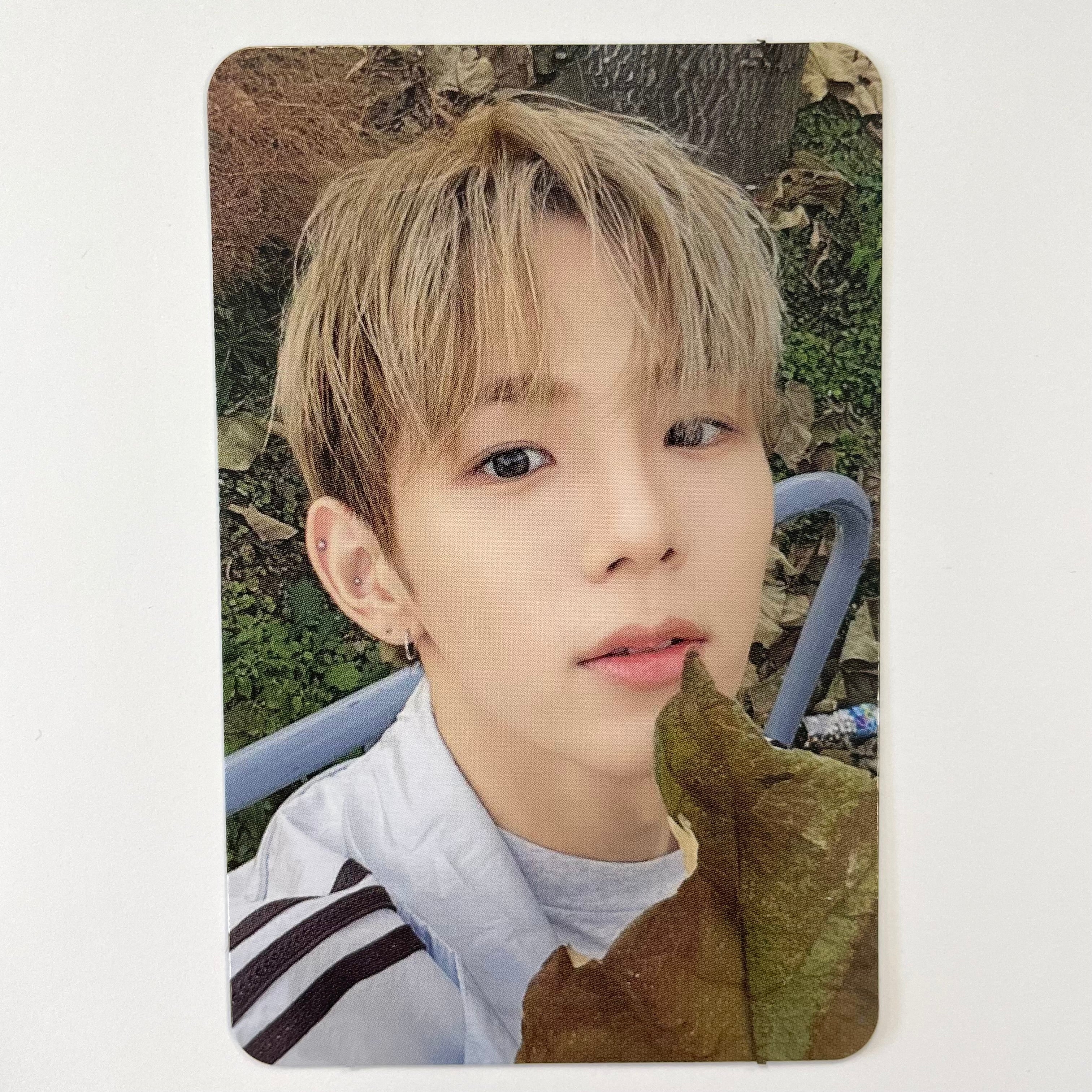 RIIZE - RIIZING SOUNDWAVE Photocard - Image 2