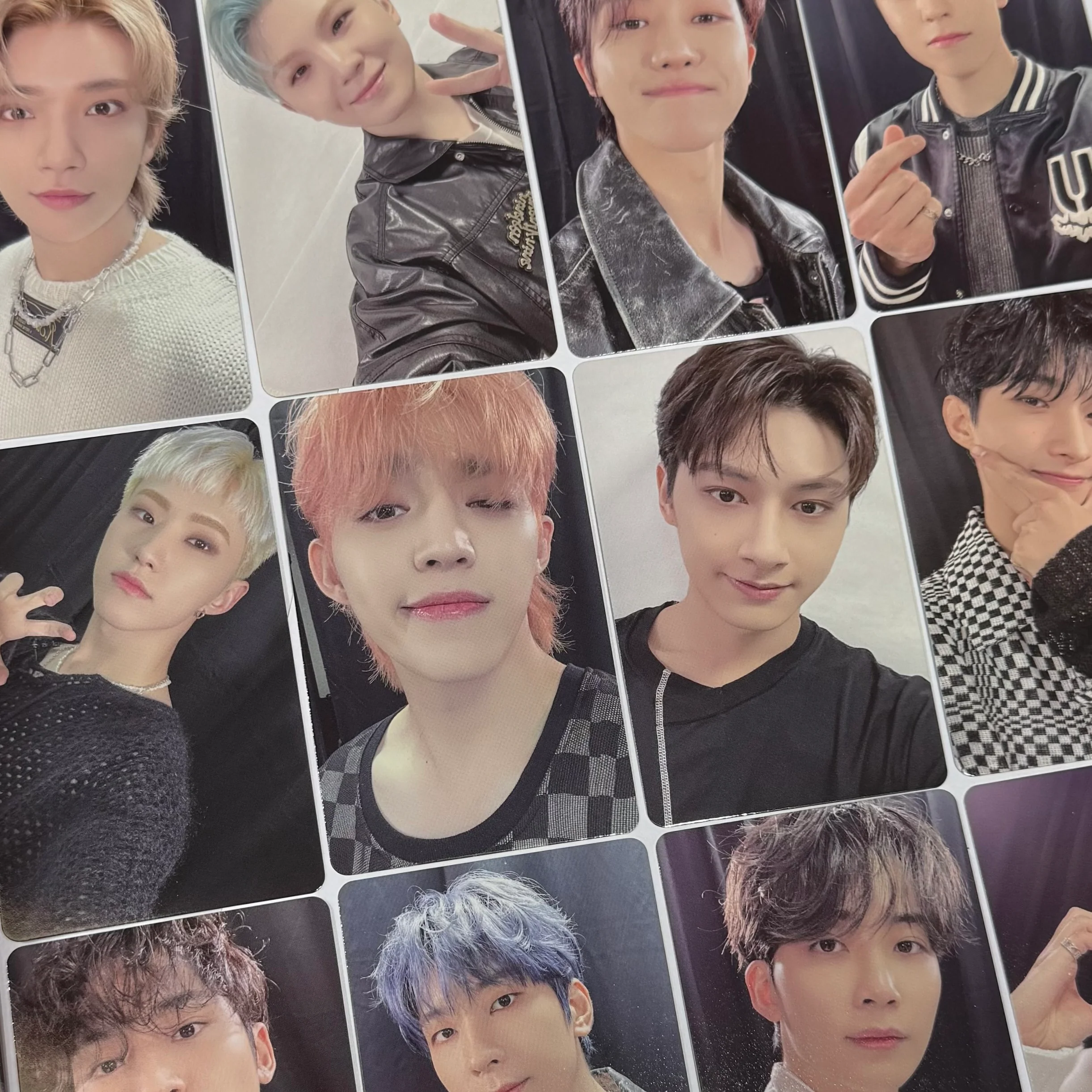 Seventeen - 2022 Carat Land Memory Book Photocards - Image 15