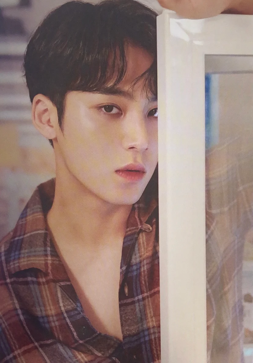 Seventeen - HYBE Insight Postcards - Image 7