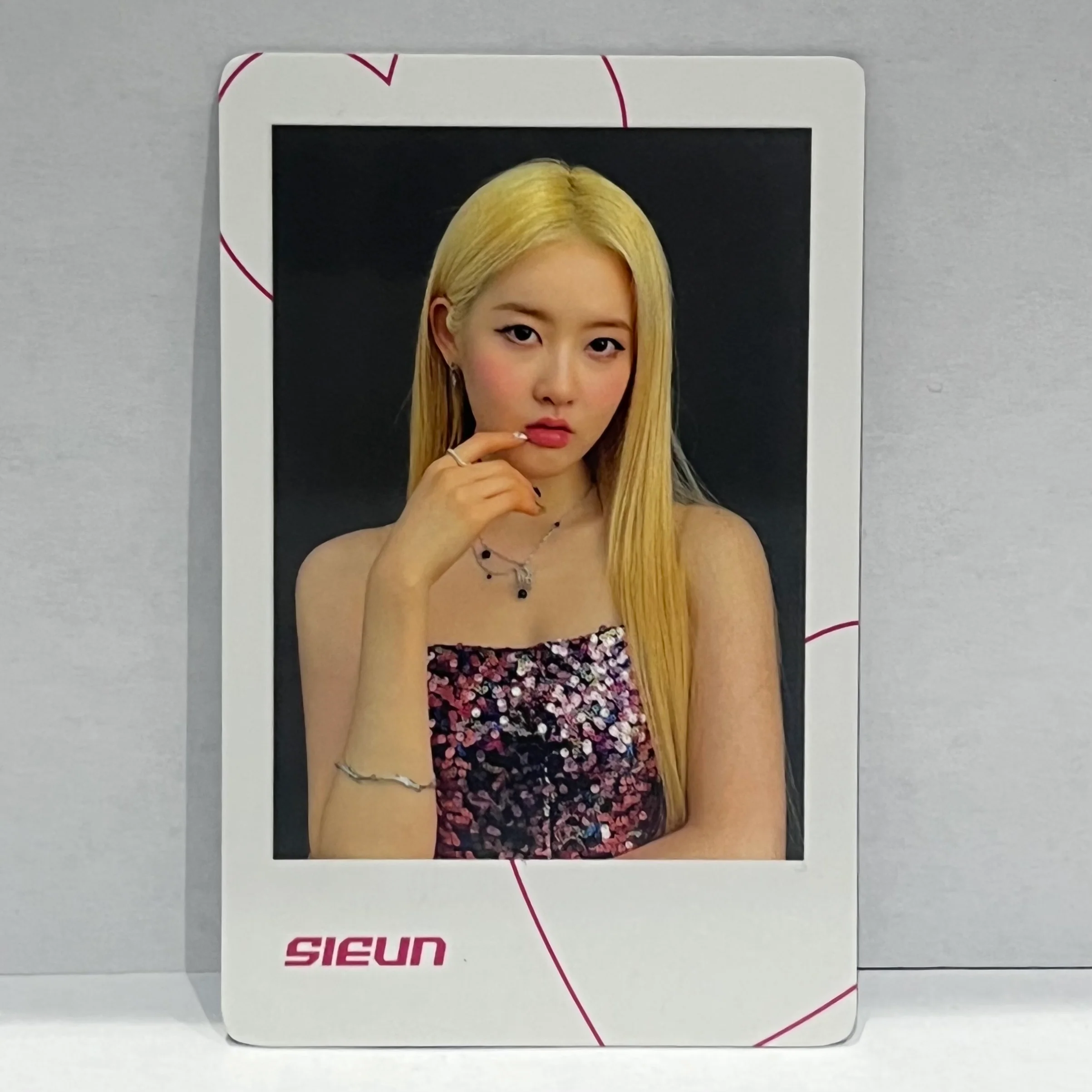 STAYC - YOUNG-LUV.COM Polaroids - Image 10