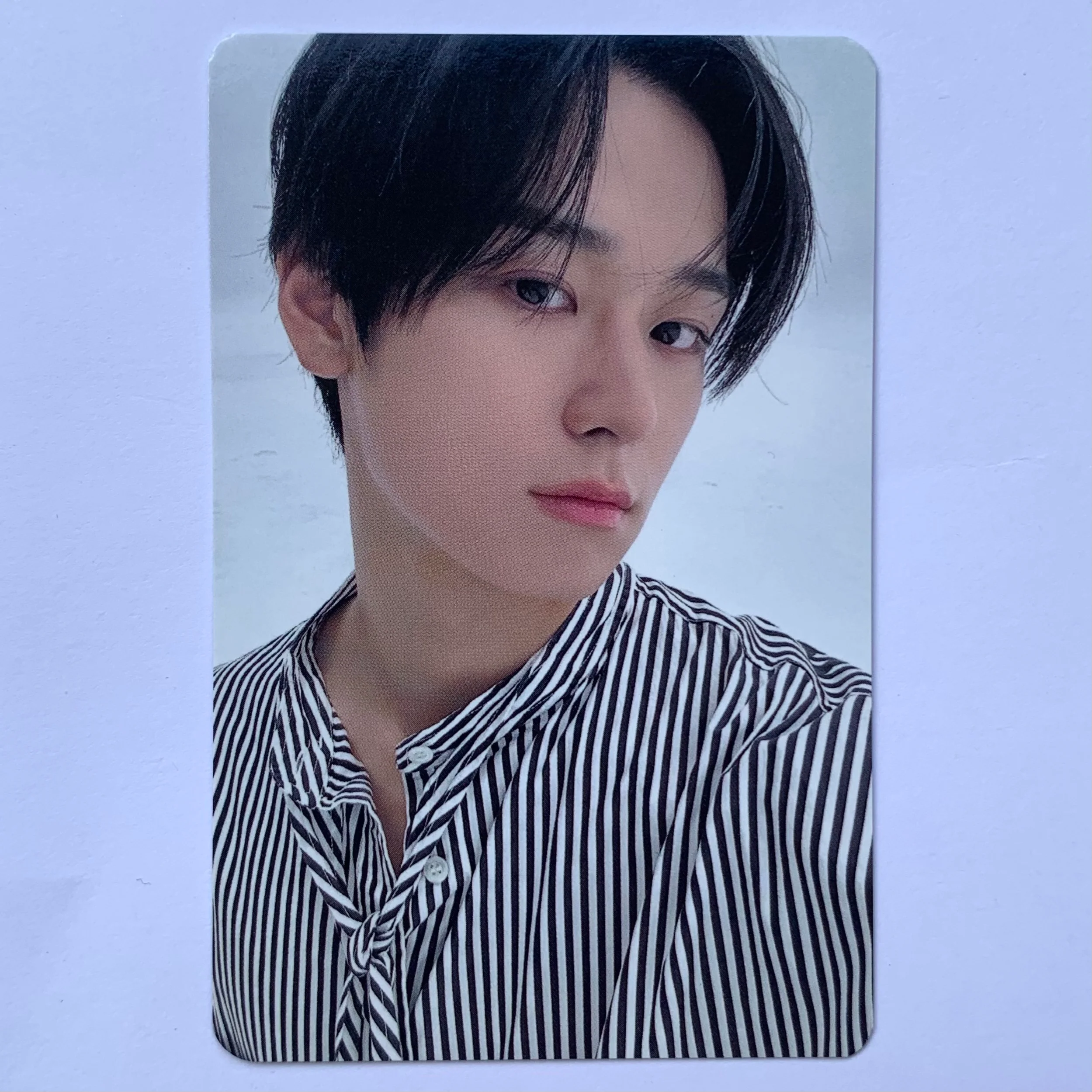 THE BOYZ - WORLD TOUR ZENERATION II Trading Cards - Image 20