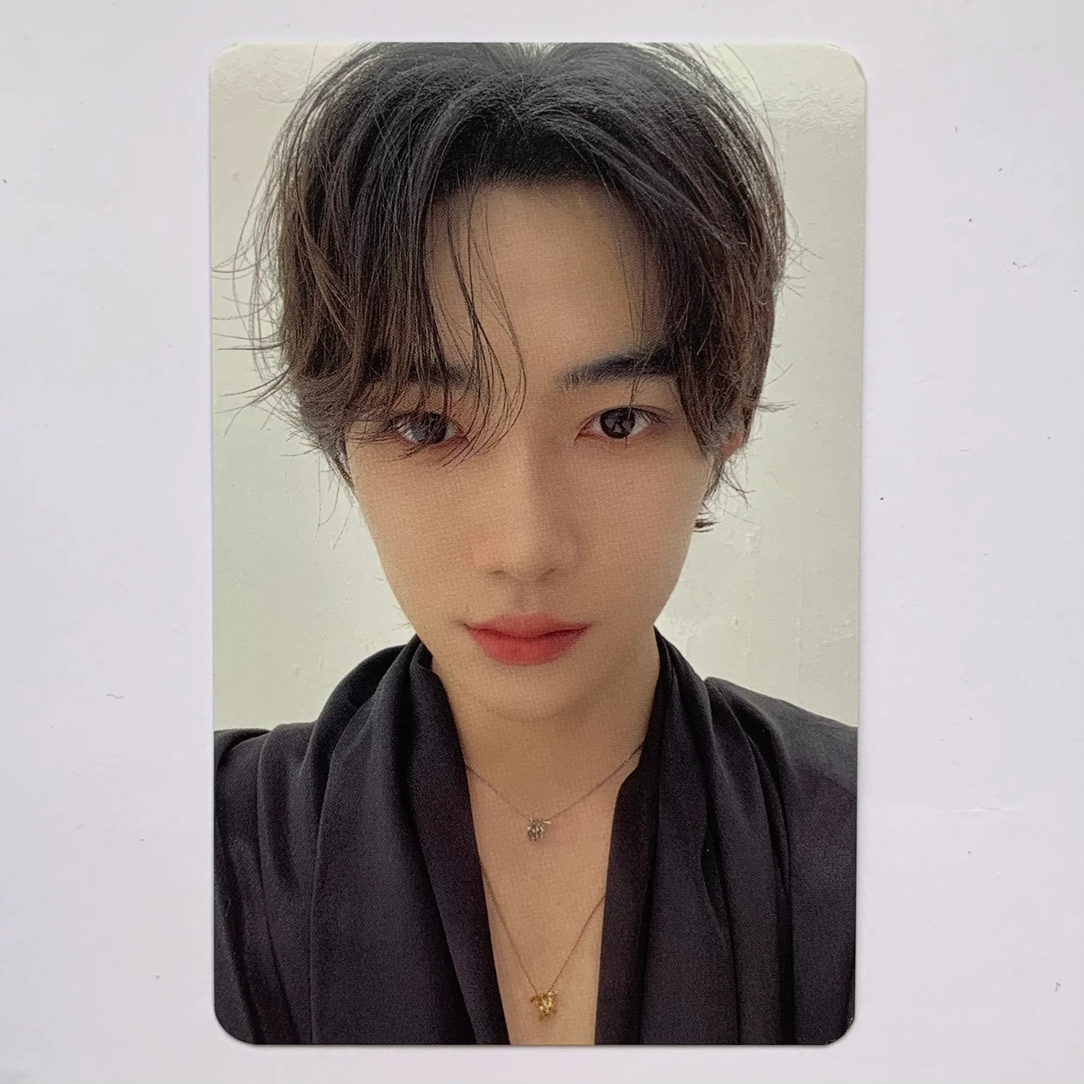 THE BOYZ - WORLD TOUR ZENERATION II Trading Cards - Image 26