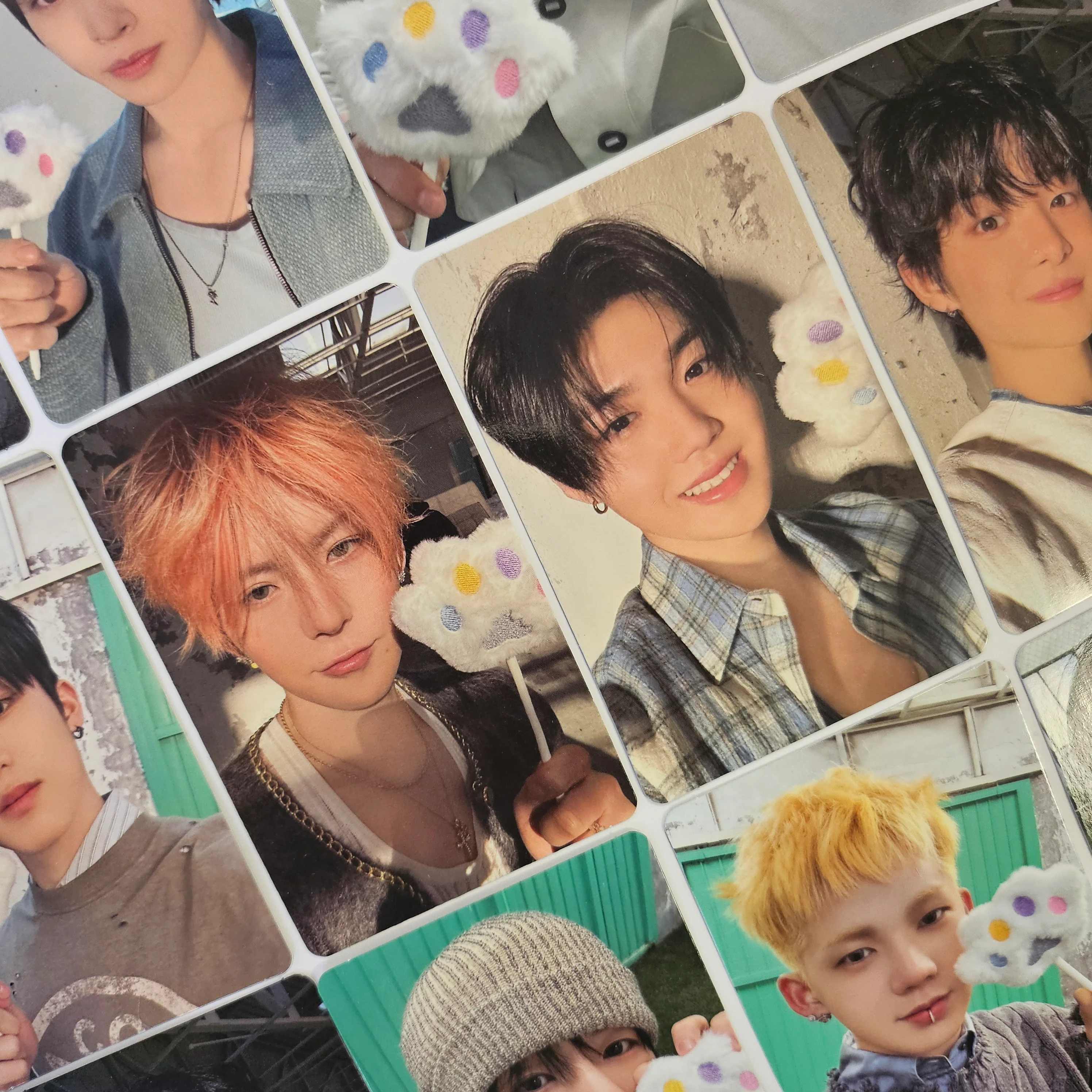 TREASURE - PLEASURE Photocards