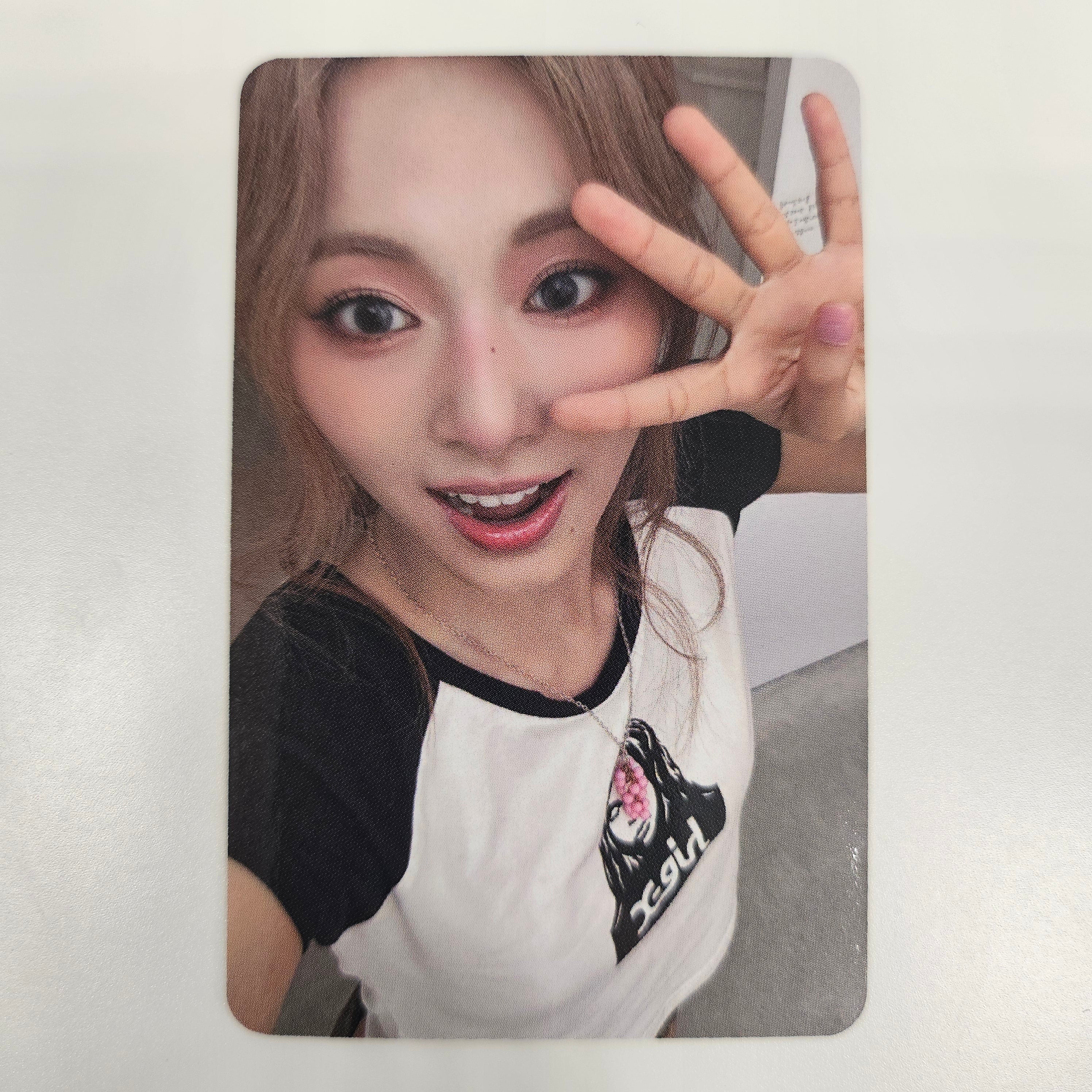 TWICE - STRATEGY (Digipack Ver) Apple Music Photocards - Image 10