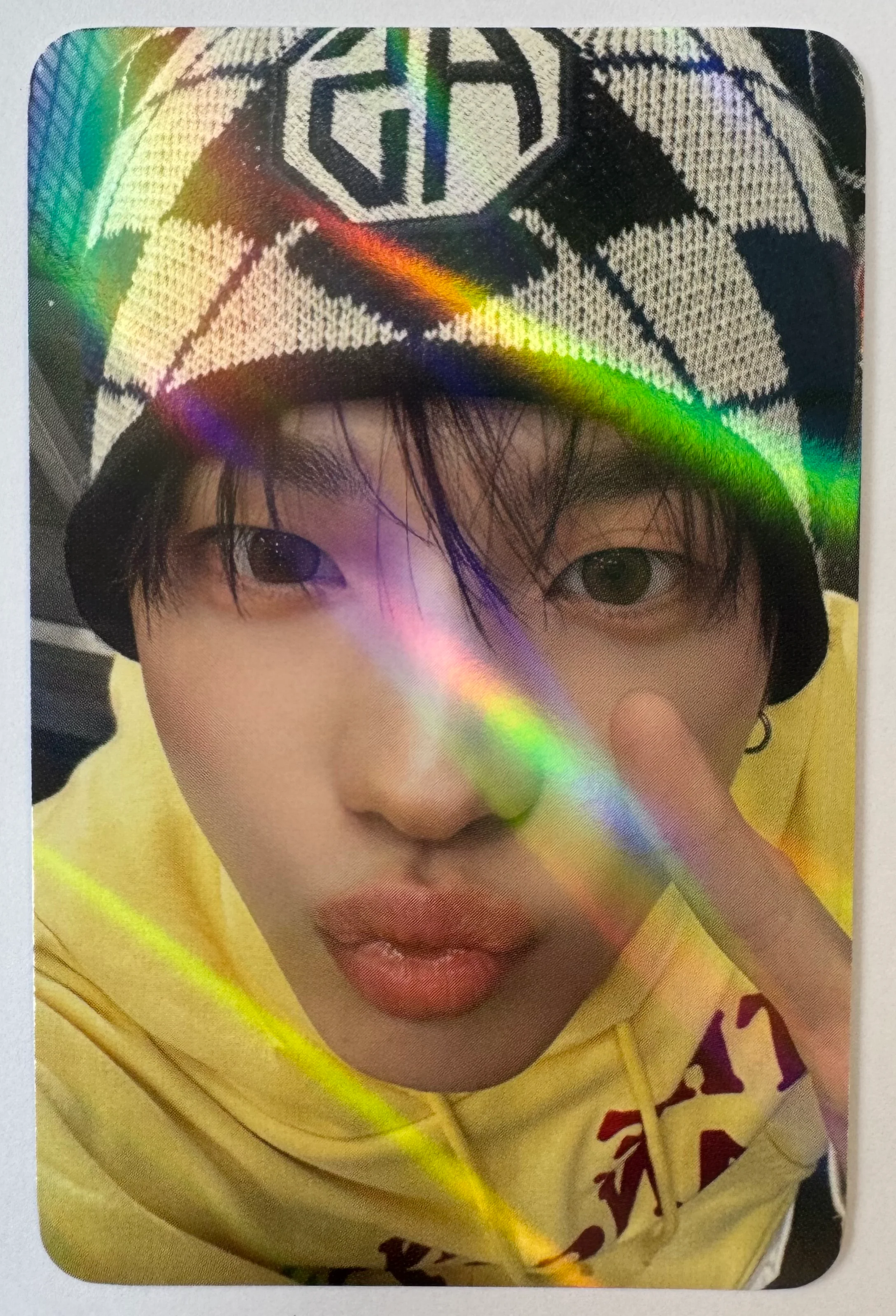 TWS - 'play hard' Makestar Holographic Photocards - Image 2