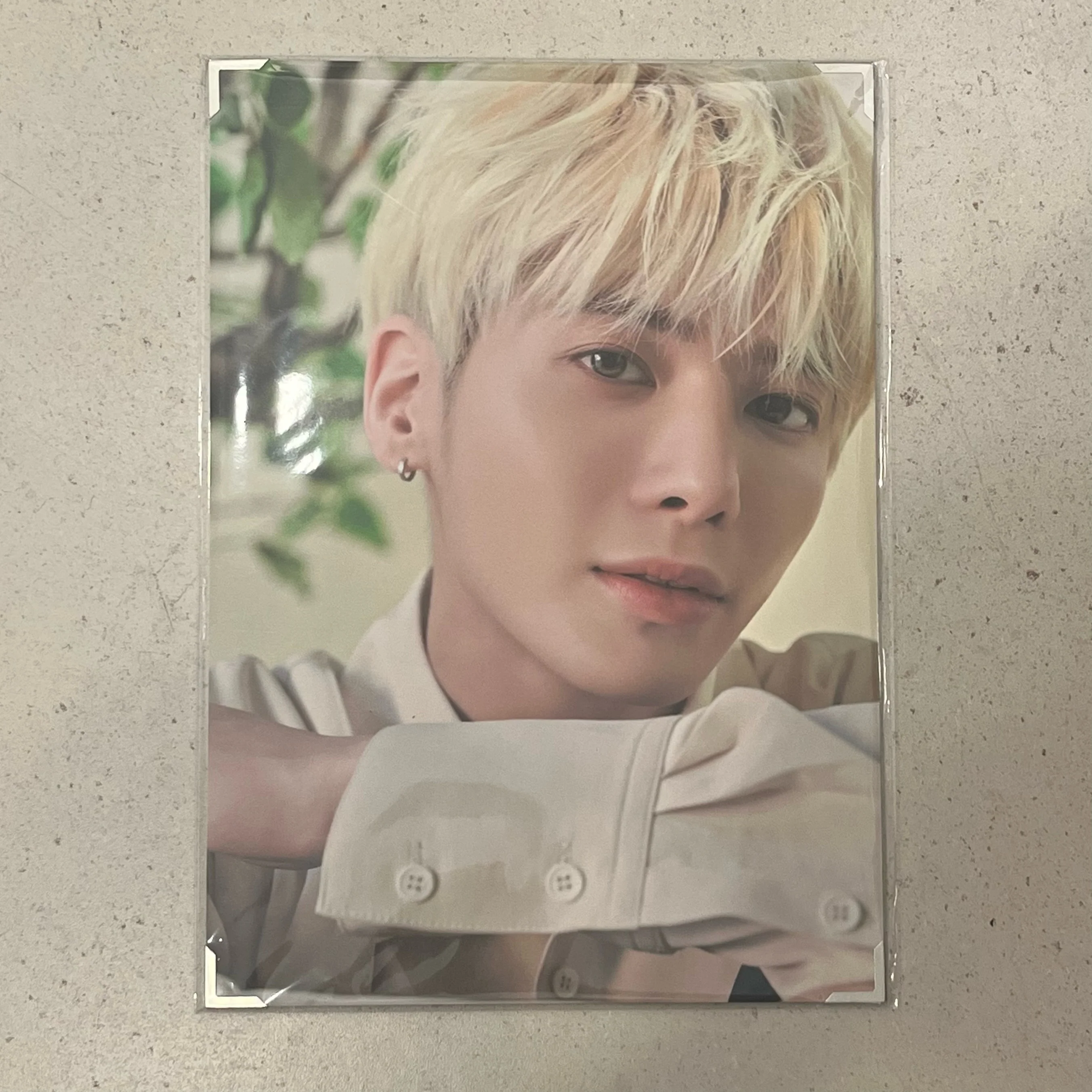TXT - ACT: BOY Premium Photo - Image 5