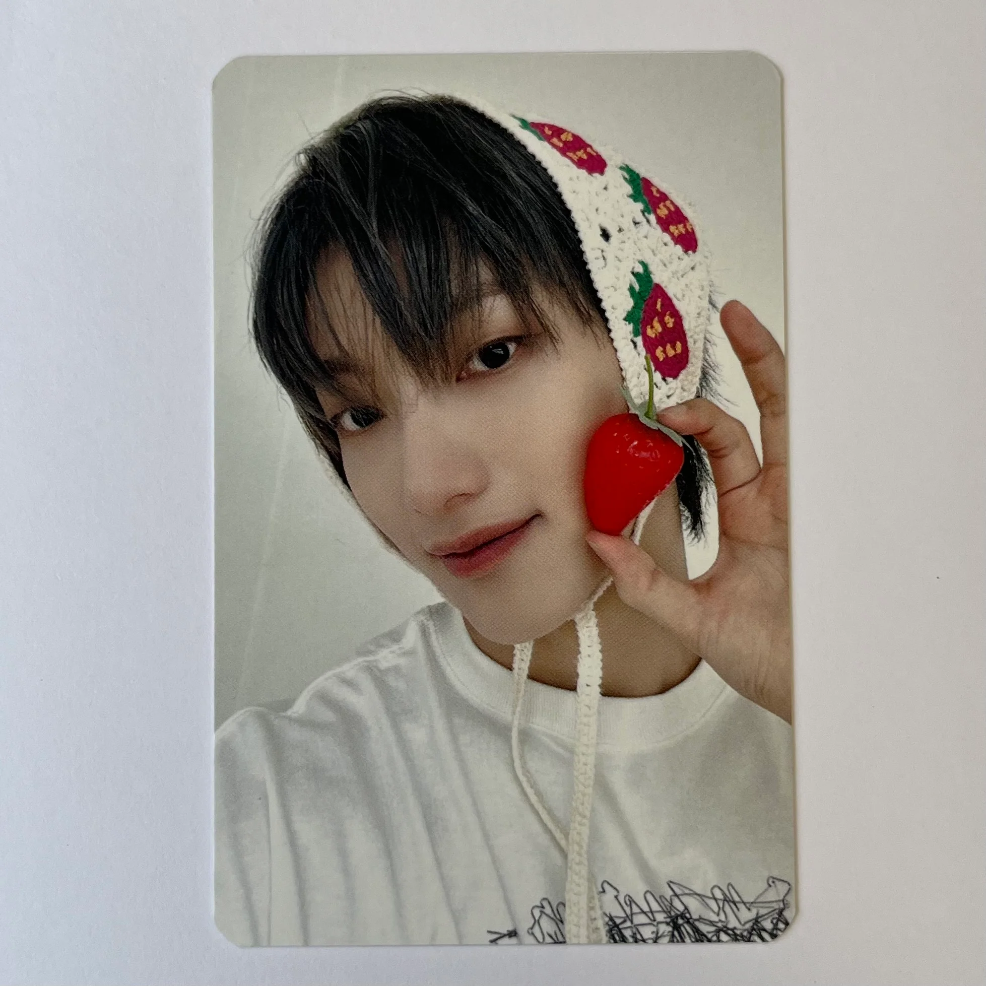 VANNER - BURN Makestar Photocard - Image 5