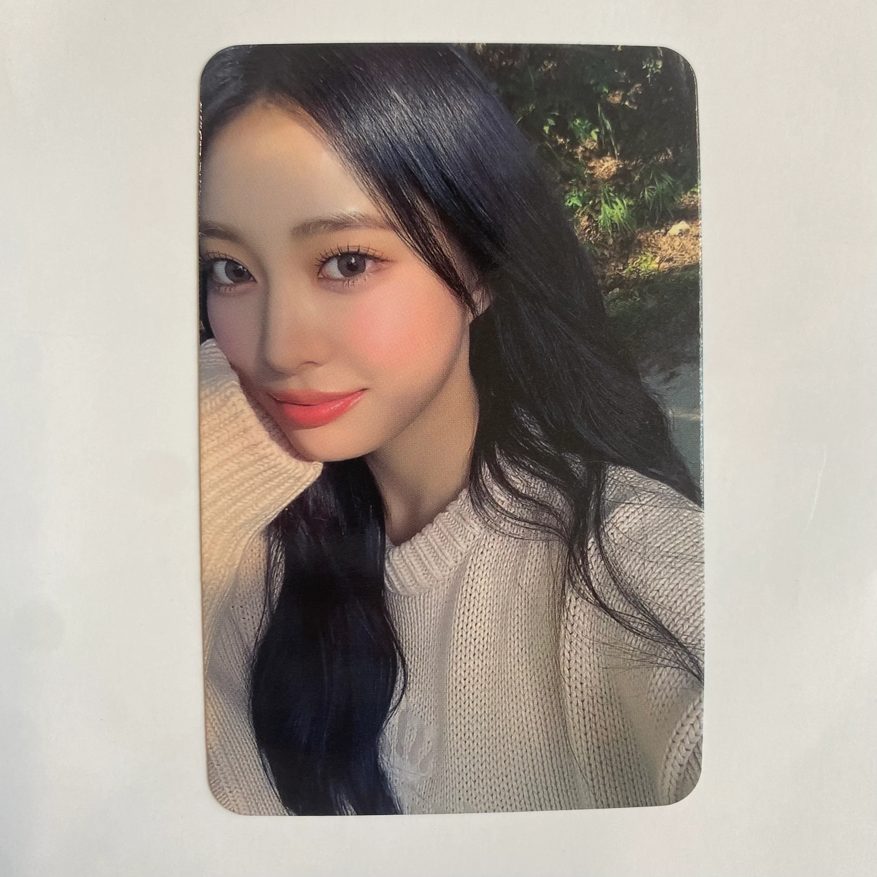 Weeekly - ColoRise Apple Music Lucky Draw Photocard - Image 12