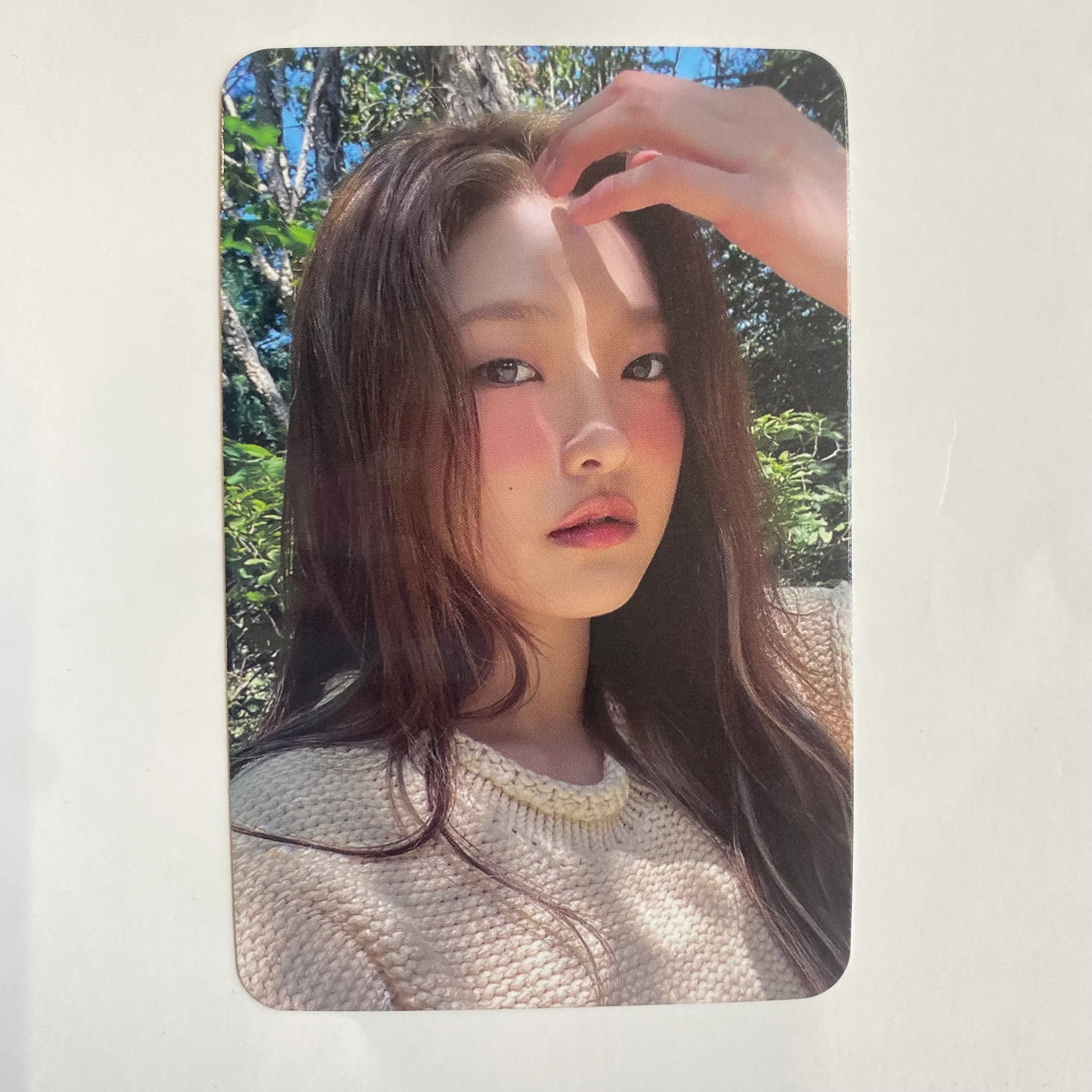 Weeekly - ColoRise Apple Music Lucky Draw Photocard - Image 6