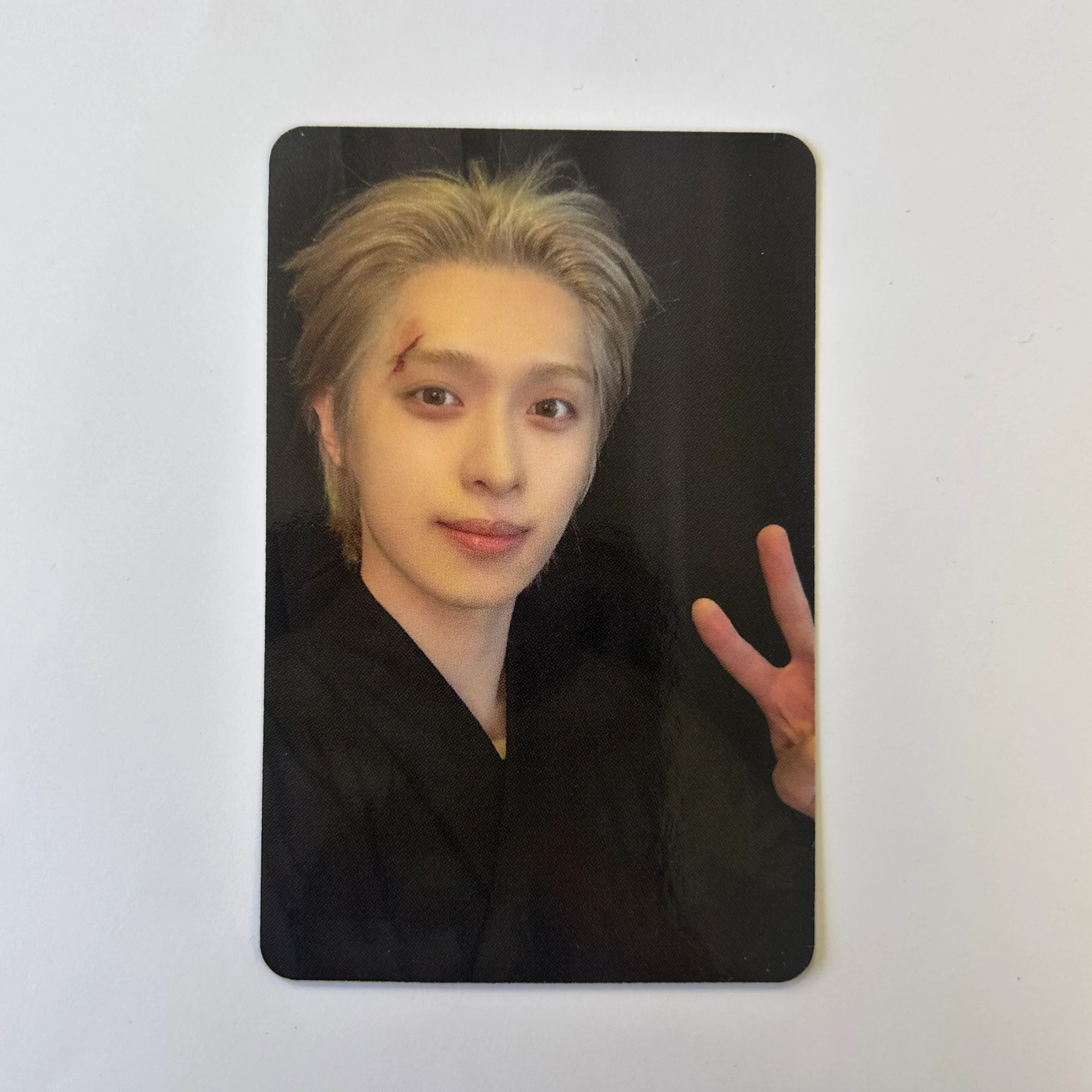 XDINARY HEROES - DEAD AND Apple Music Photocards - Image 4