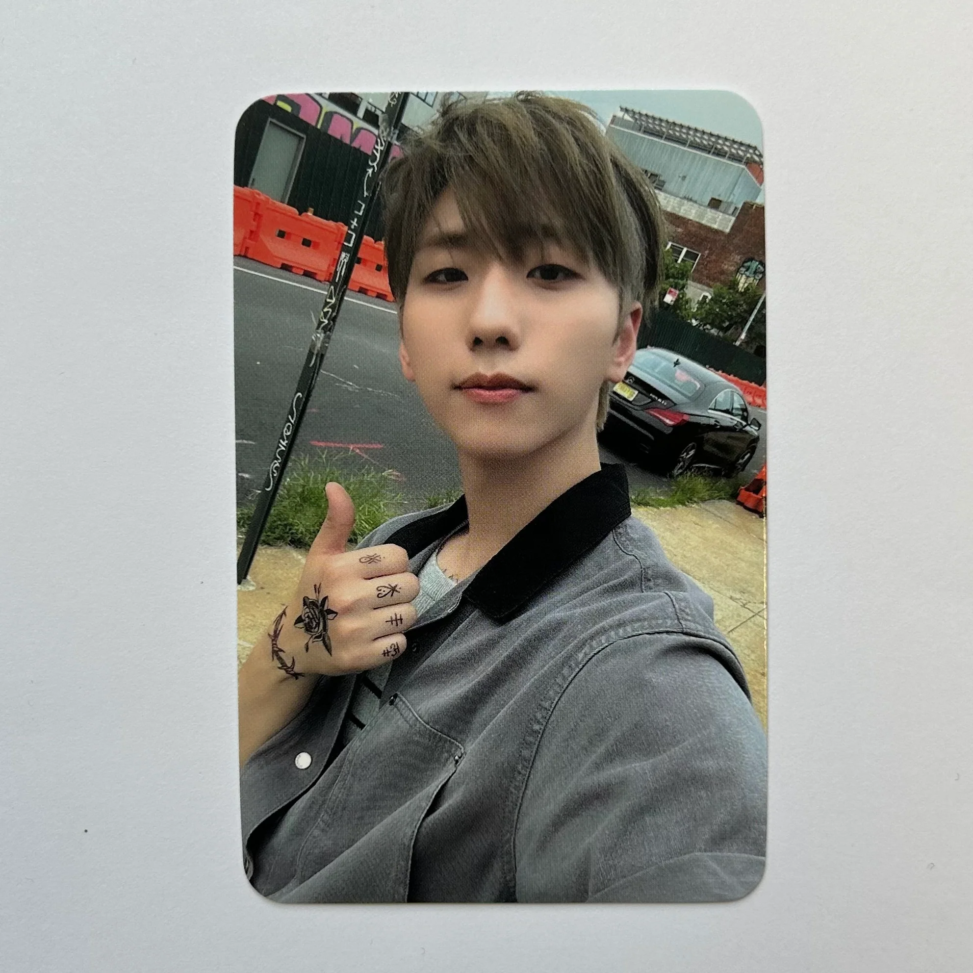 Xdinary Heroes - Live and Fall Soundwave Photocards - Image 3