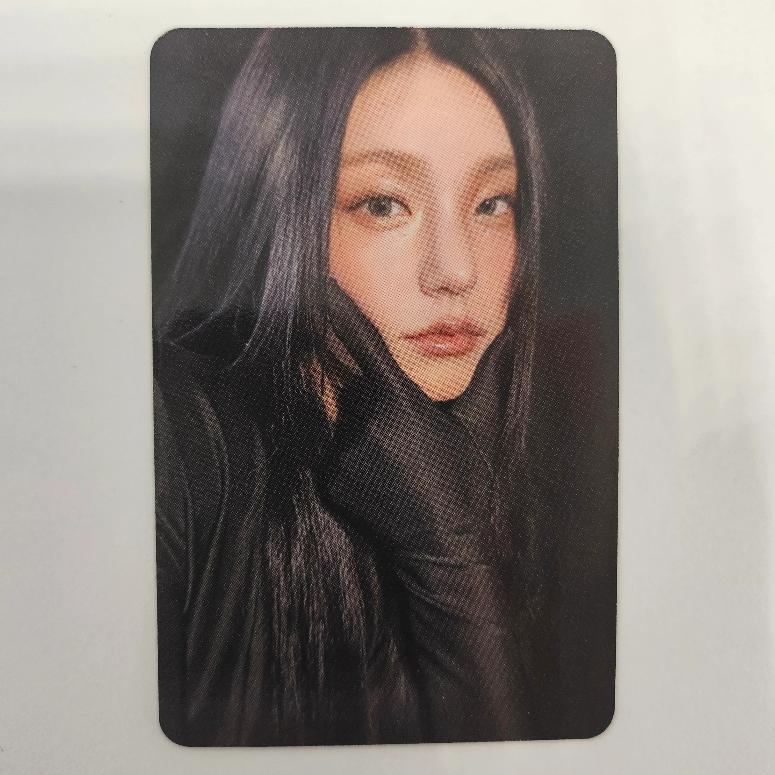 YEJI - AIR (Photobook Ver) Apple Music Photocards - Image 3