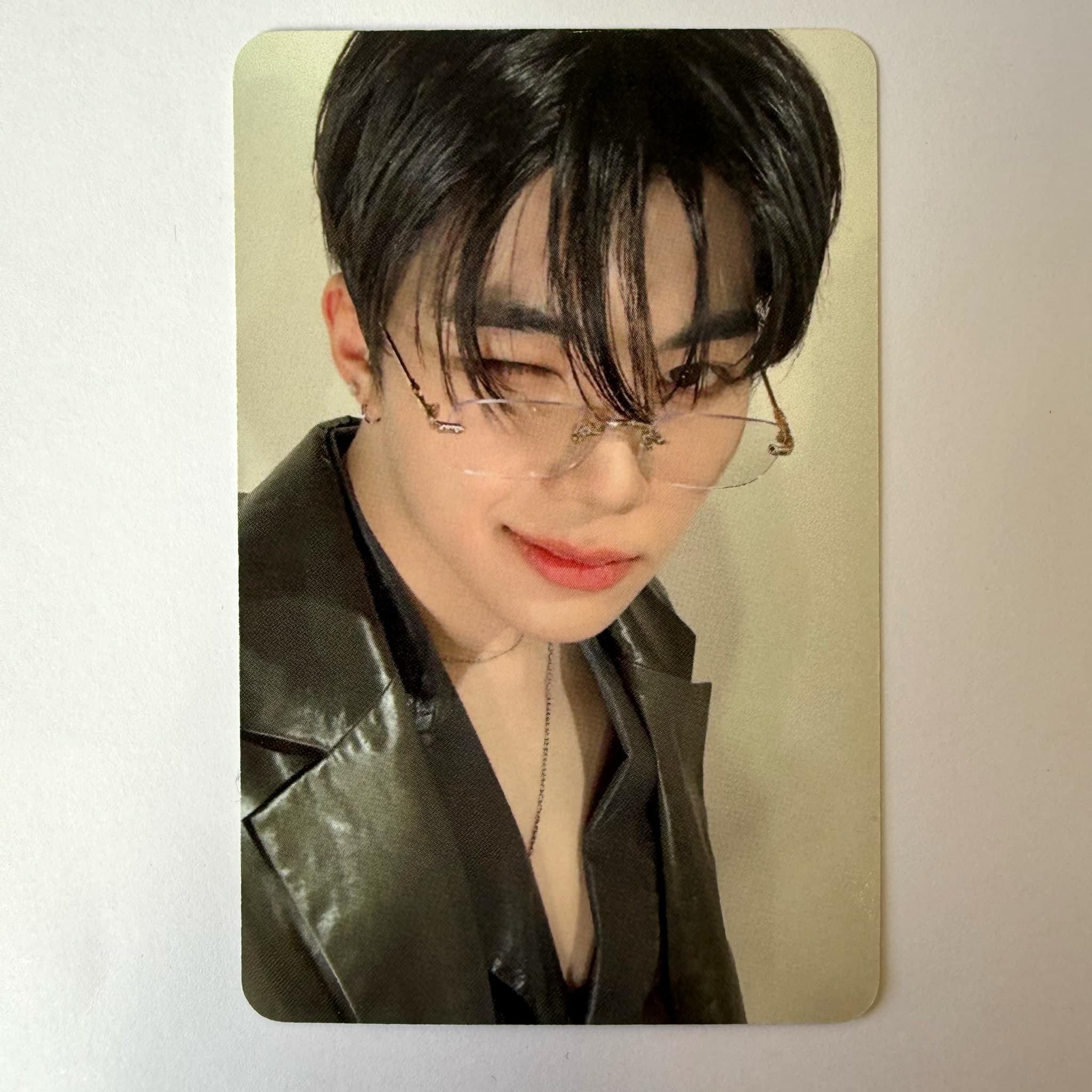 ZEROBASEONE - BLUE PARADISE (Digipack Ver) Apple Music Photocards - Image 2