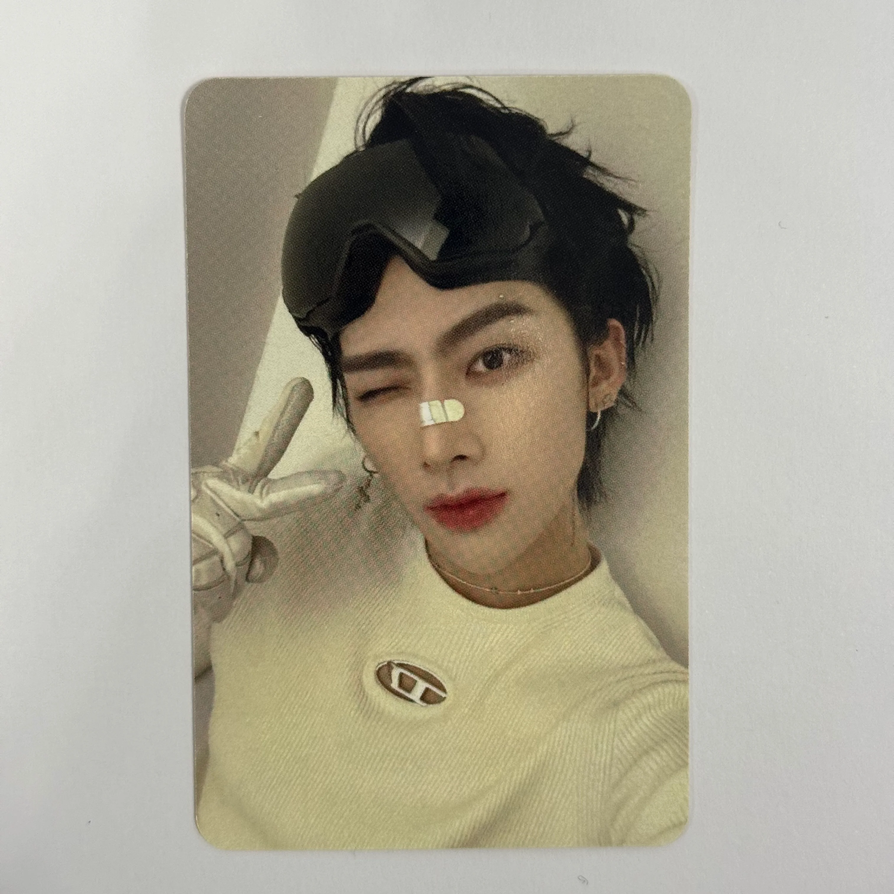 ZEROBASEONE - Cinema Paradise Apple Music Photocard - Image 10
