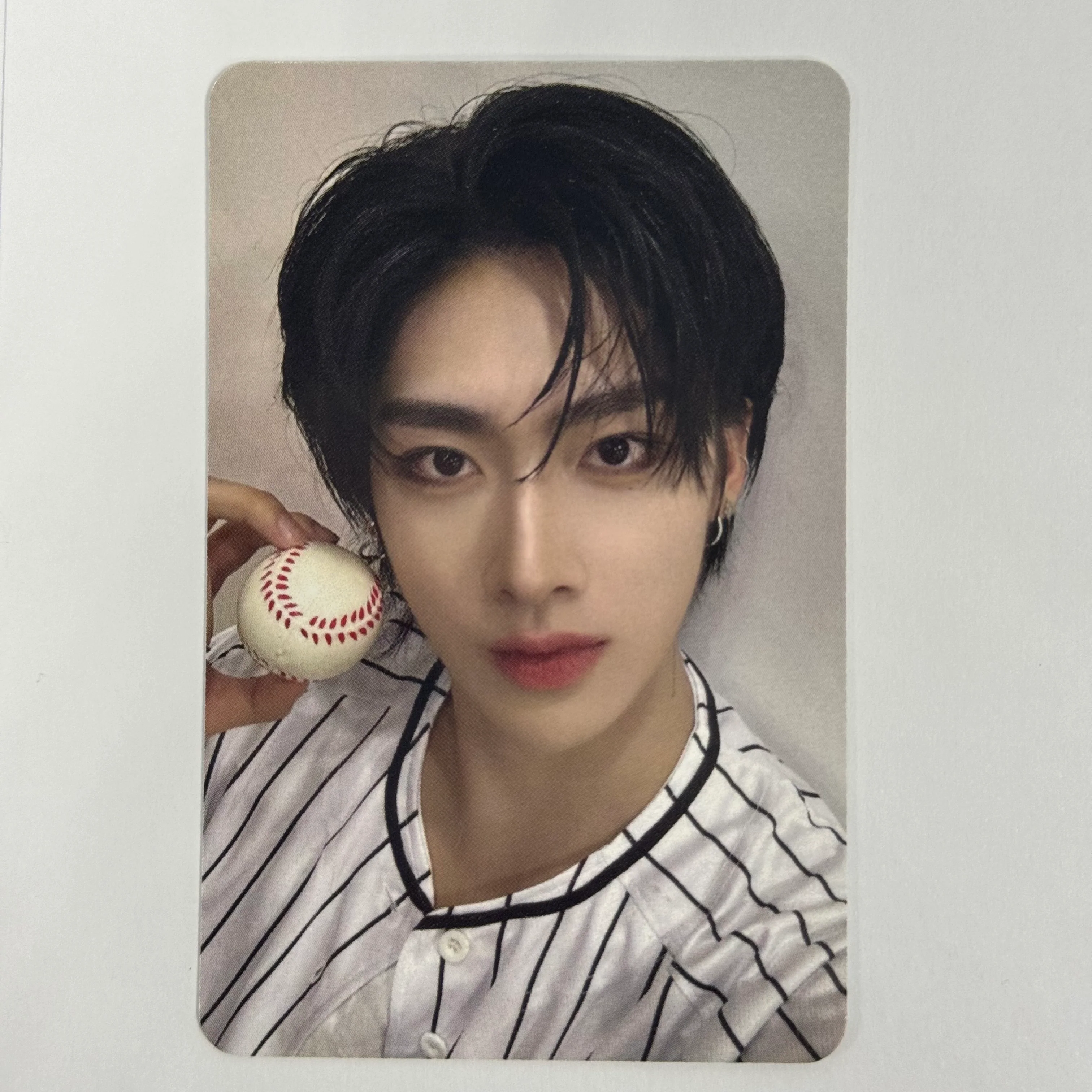 ZEROBASEONE - Cinema Paradise Apple Music Photocard - Image 13