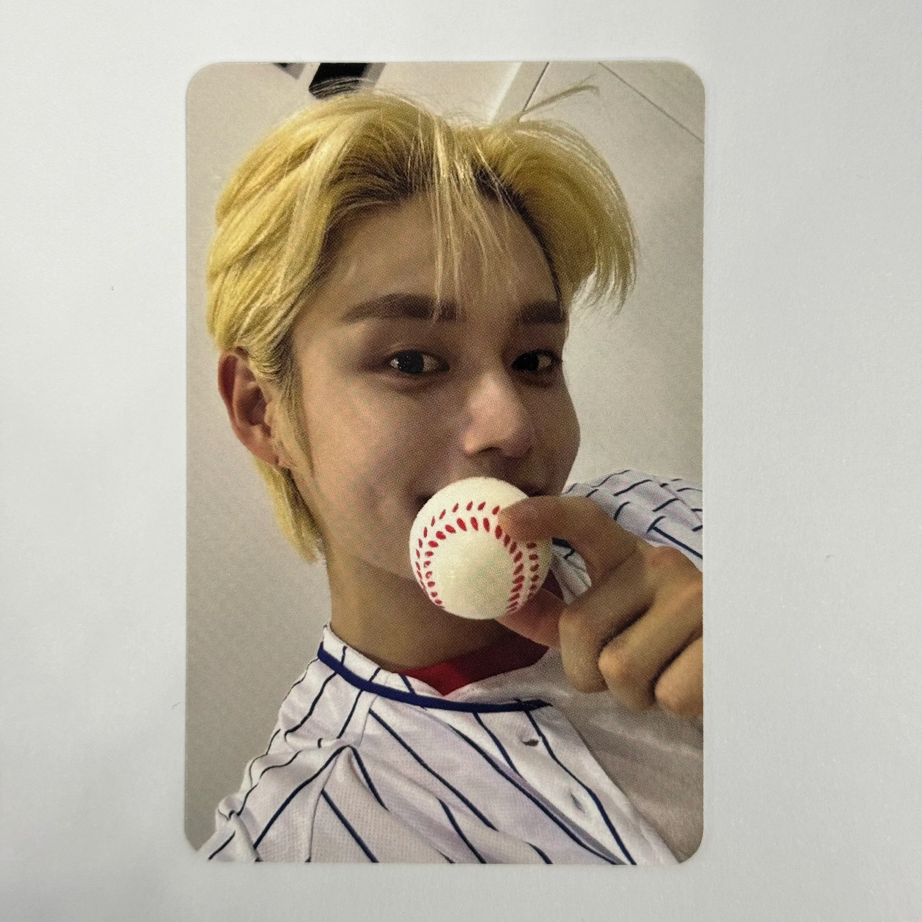 ZEROBASEONE - Cinema Paradise Apple Music Photocard - Image 18