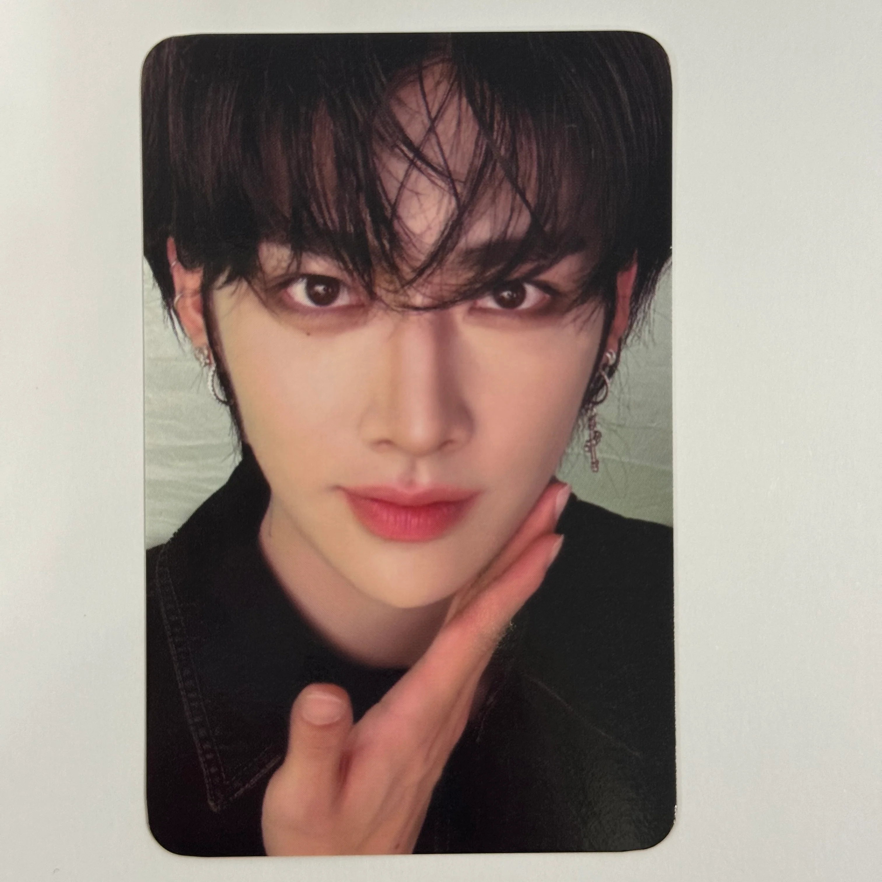 ZEROBASEONE - Cinema Paradise Withmuu Photocard - Image 4