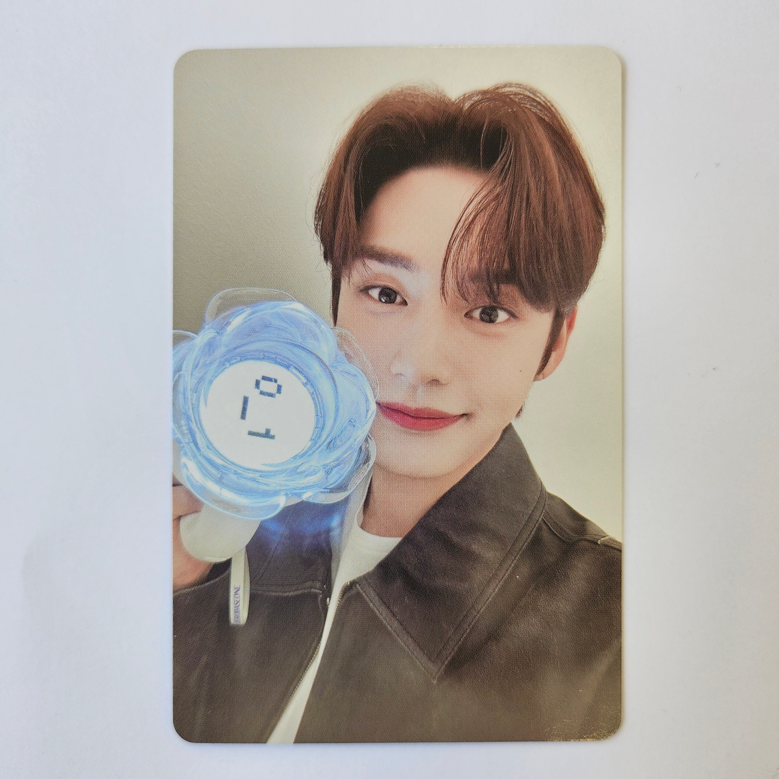 ZEROBASEONE - Lightstick Photocard - Image 11