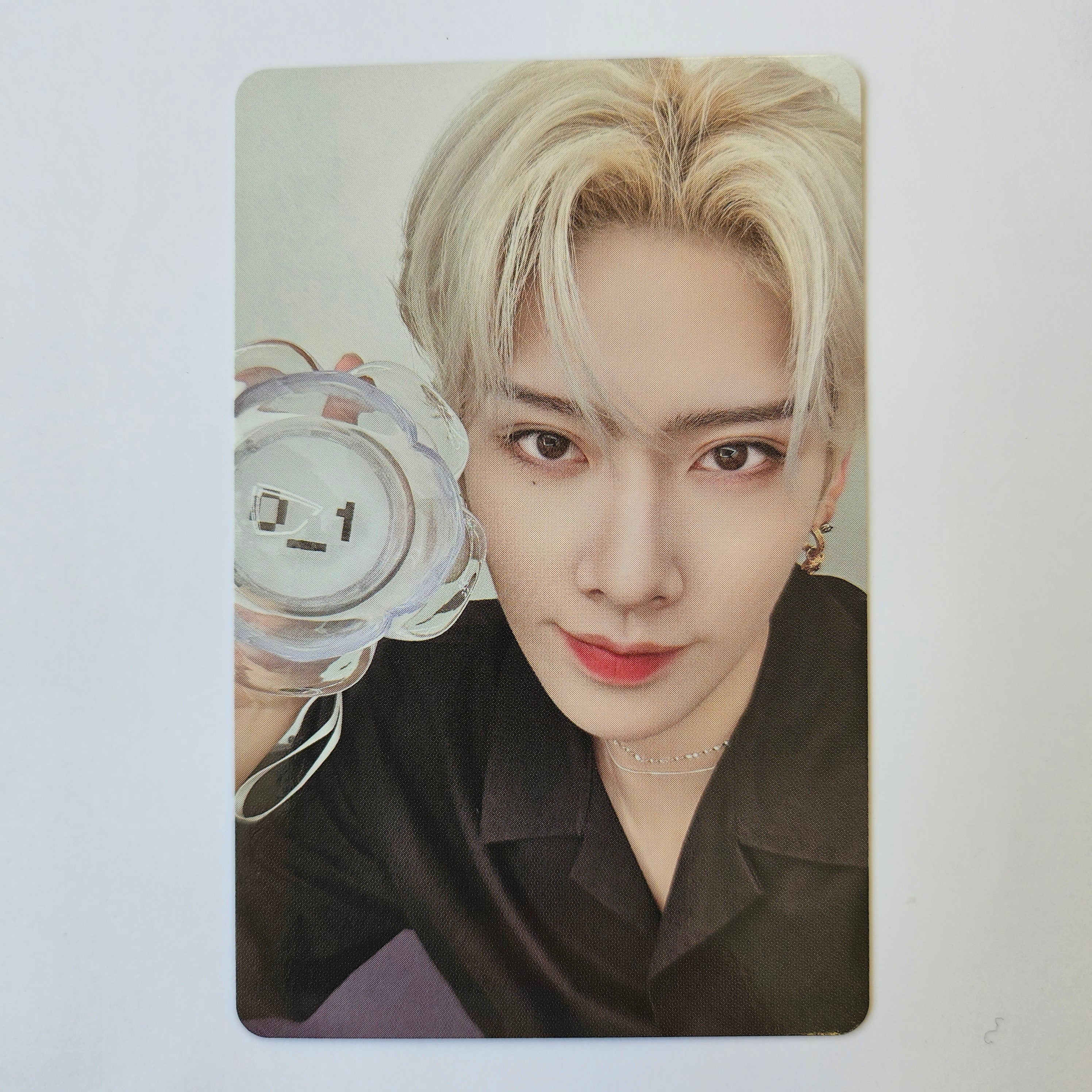 ZEROBASEONE - Lightstick Photocard - Image 7