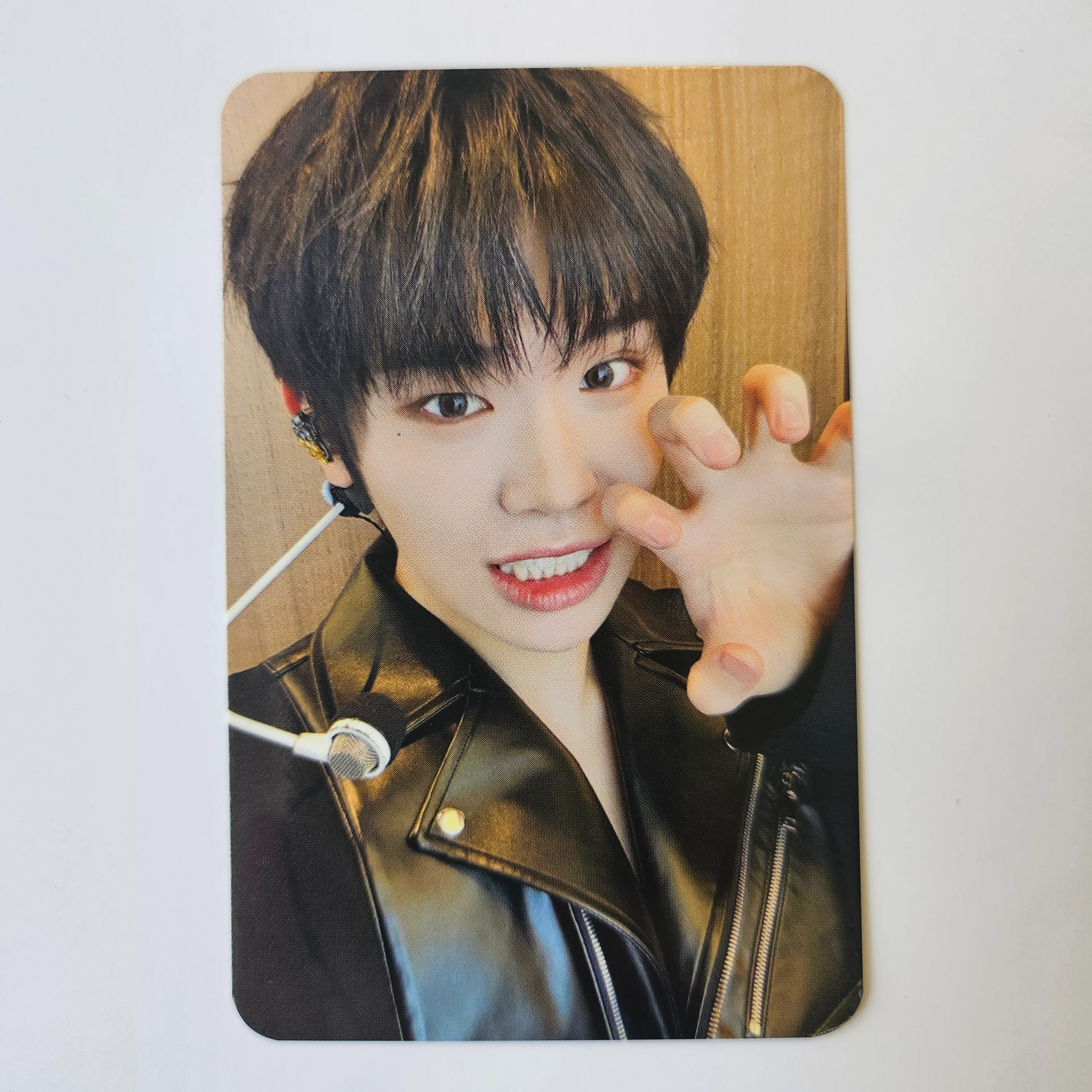 ZEROBASEONE - RE-FLOW Soundwave Photocards - Image 6
