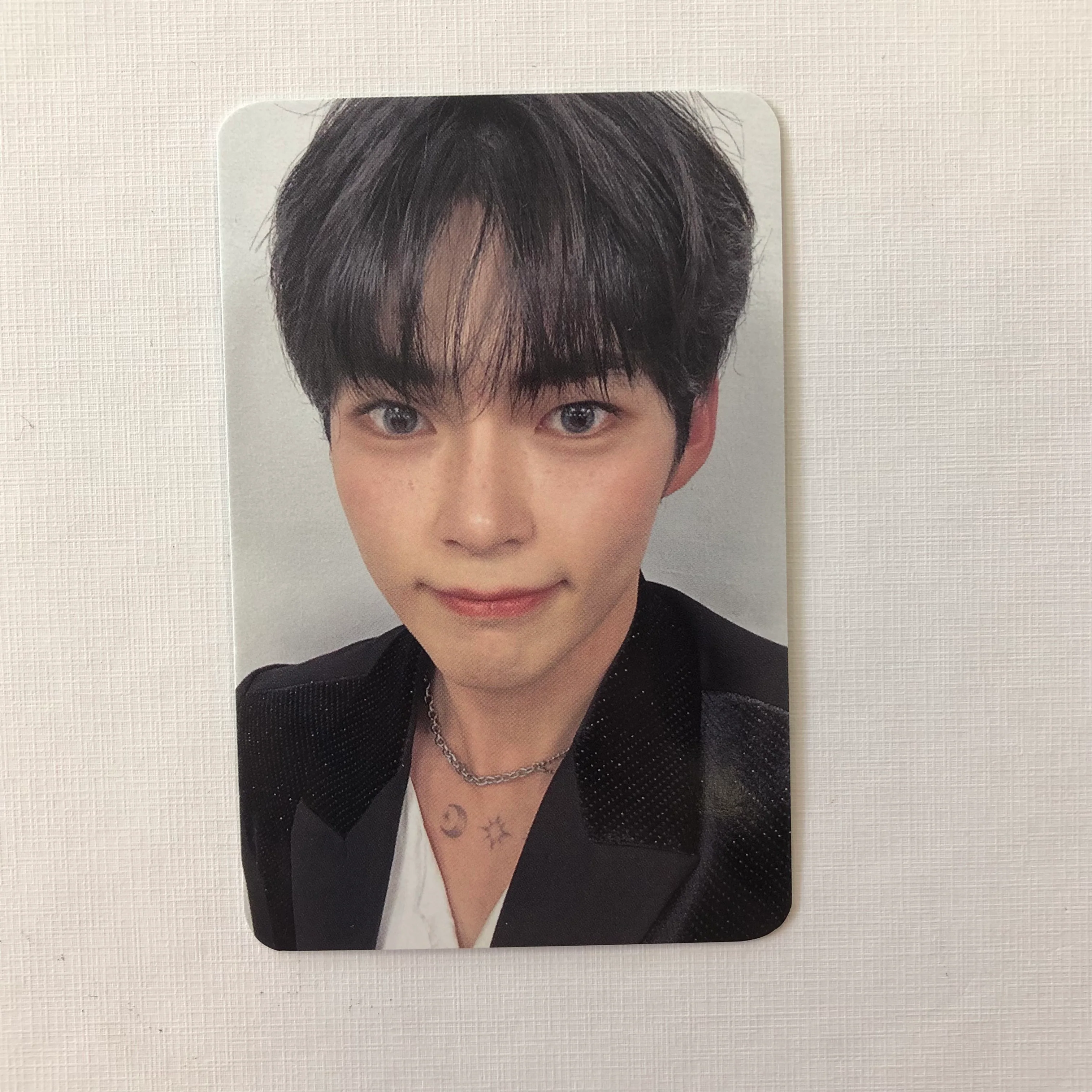 ZEROBASEONE - YOU HAD ME AT HELLO Jump Up Photocard - Image 6